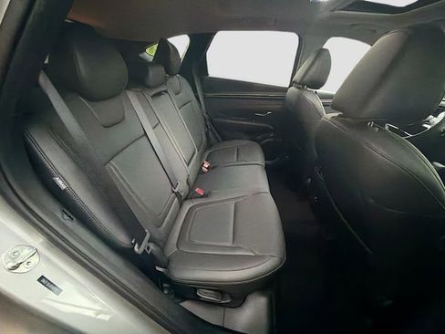 Certified 2024 Hyundai Tucson SEL w/ Convenience Package FWD image 29