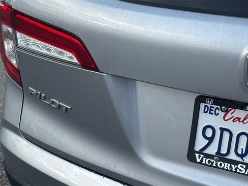 Used 2022 Honda Pilot EX-L image 6