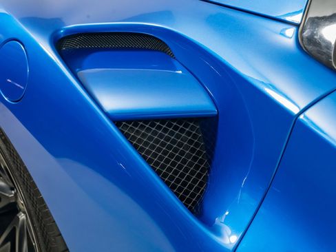 Used 2017 Ferrari 488 Spider RWD image 40