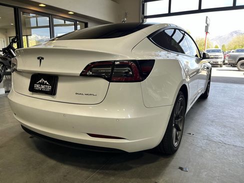 Used 2022 Tesla Model 3 Long Range AWD/4WD image 10