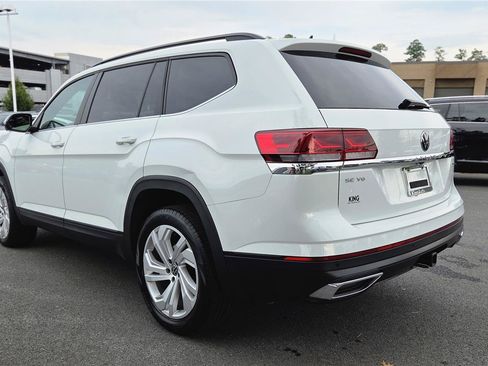 Certified 2023 Volkswagen Atlas SE w/ Panoramic Sunroof Package AWD/4WD image 6