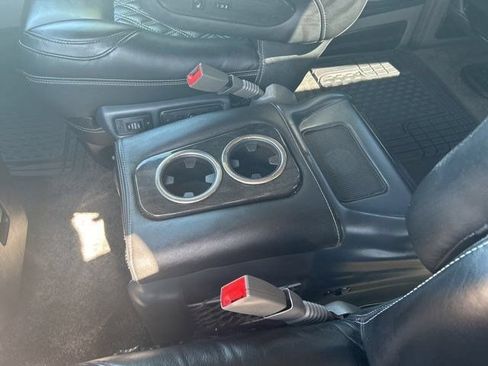 Used 2023 Chevrolet Express 2500 RWD image 29