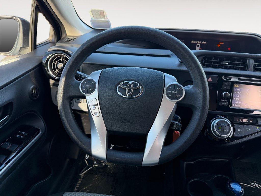 Used 2016 Toyota Prius C Persona Series FWD image 13