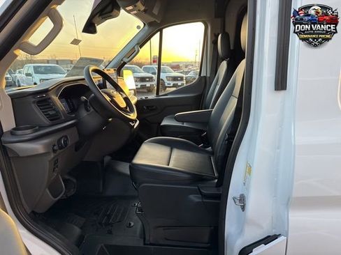 New 2026 Ford Transit 250 148 Medium Roof w/ Load Area Protection Package RWD image 10