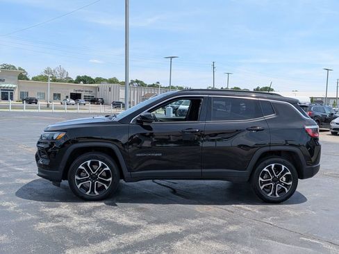 Used 2023 Jeep Compass Limited AWD/4WD image 4