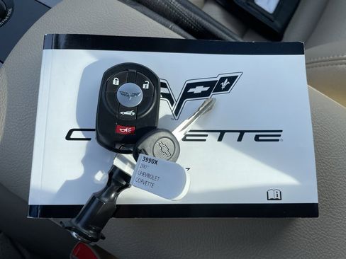 Used 2007 Chevrolet Corvette Coupe w/ Preferred Equipment Group image 44