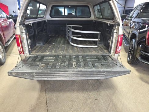 Used 2017 Ford F150 XLT w/ Equipment Group 302A Luxury image 9