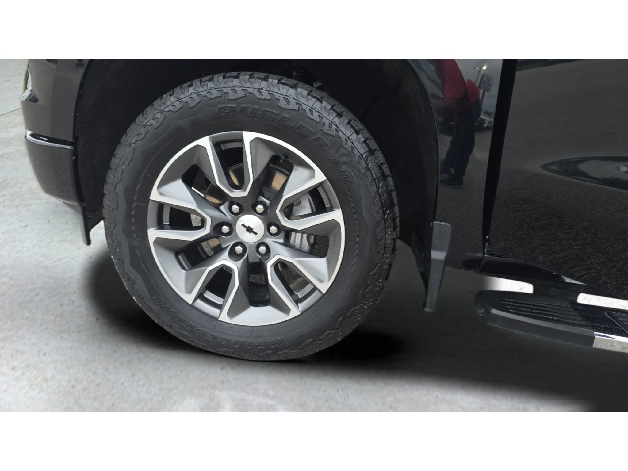 Used 2024 Chevrolet Silverado 1500 RST AWD/4WD image 14