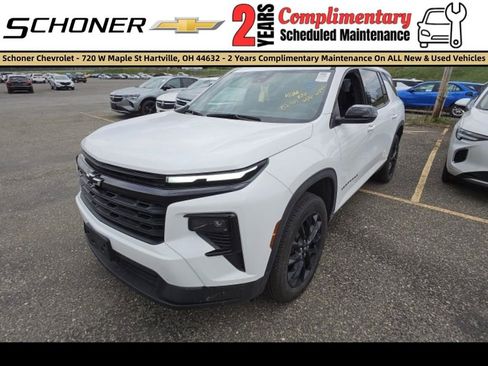 Used 2025 Chevrolet Traverse LT w/ Midnight/Sport Edition AWD/4WD image 1