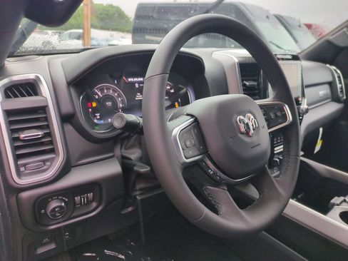 New 2026 RAM 1500 Big Horn AWD/4WD image 13