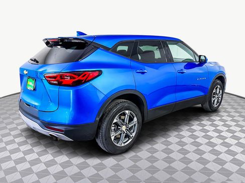 Used 2024 Chevrolet Blazer LT image 7