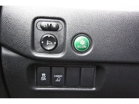 Used 2018 Honda Ridgeline Sport image 23