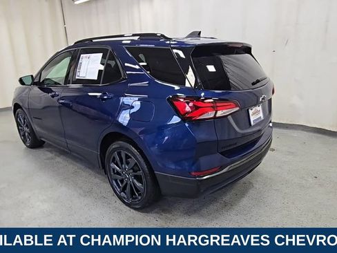 Certified 2022 Chevrolet Equinox RS w/ LPO, Floor Liner Package AWD/4WD image 9