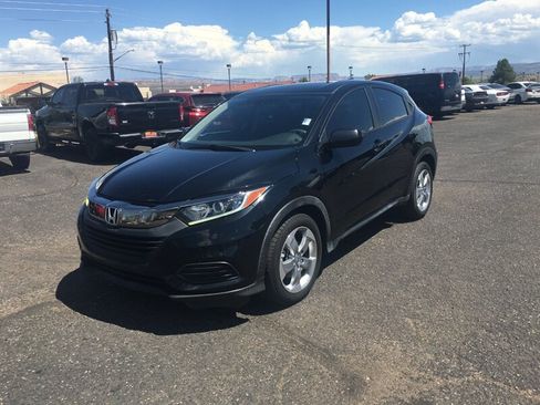 Used 2021 Honda HR-V LX image 1