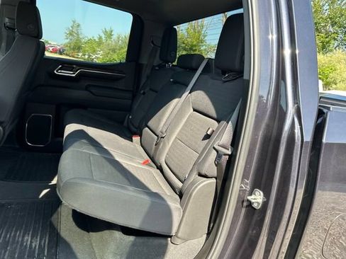 Used 2024 GMC Sierra 1500 Elevation AWD/4WD image 8