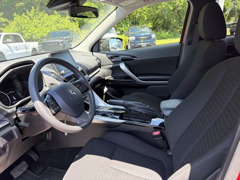Used 2025 Mitsubishi Eclipse Cross LE AWD/4WD image 15