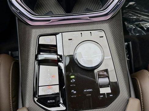 Used 2026 BMW X3 xDrive30 w/ Premium Package image 16