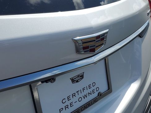 Certified 2023 Cadillac XT5 Premium Luxury w/ LPO, Premium Carpet Package FWD image 29