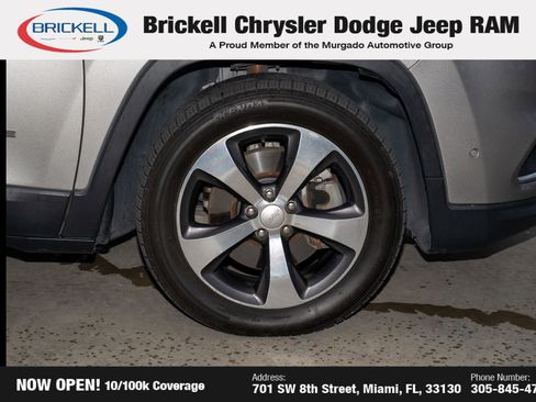 Used 2019 Jeep Cherokee Limited w/ Luxury Group image 41