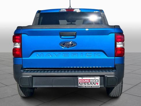 Used 2022 Ford Maverick XL image 4