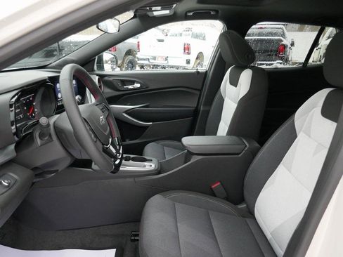 New 2026 Chevrolet Trax RS w/ Sunroof Package image 13