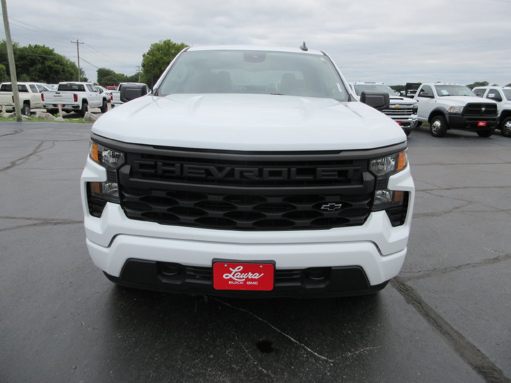 Certified 2022 Chevrolet Silverado 1500 Custom w/ LPO, Dark Essentials Package RWD image 11