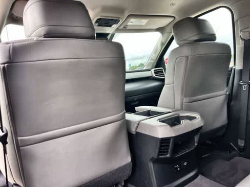 Used 2024 Toyota Tundra Limited AWD/4WD image 13