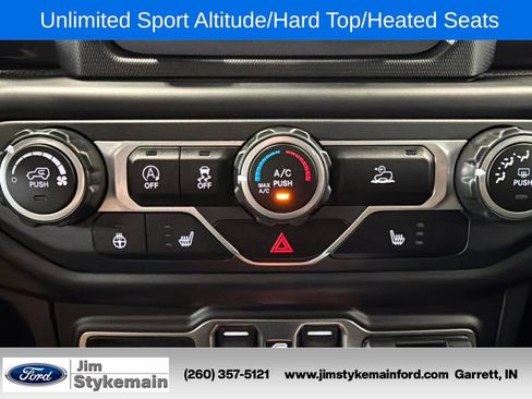 Used 2021 Jeep Wrangler Unlimited Sport AWD/4WD image 3