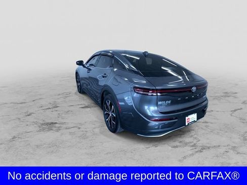 Certified 2023 Toyota Crown Limited image 8