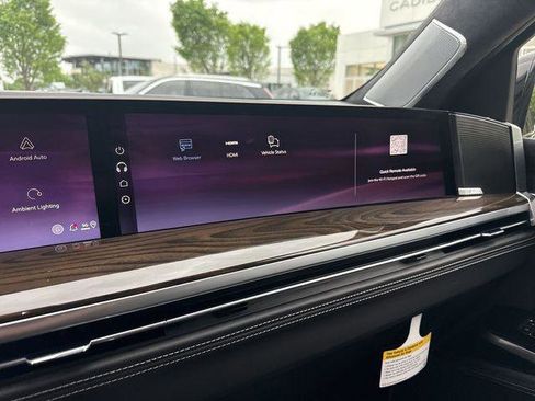 New 2026 Cadillac Escalade Platinum Sport w/ LPO, ONYX Package image 20