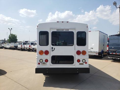 Used 2011 Chevrolet Express 3500 w/ School Bus Package RWD image 8