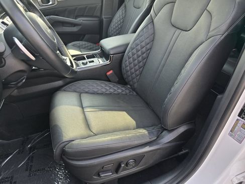 Used 2023 Kia Sorento SX Prestige AWD/4WD image 24
