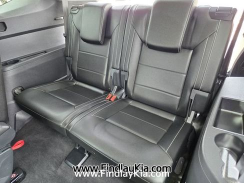 Used 2023 Volkswagen Atlas SE AWD/4WD image 18