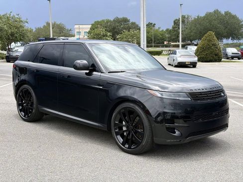 New 2026 Land Rover Range Rover Sport SE AWD/4WD image 7