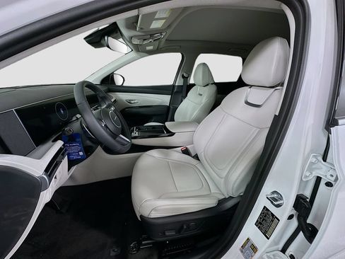 New 2026 Hyundai Tucson Limited AWD/4WD image 16