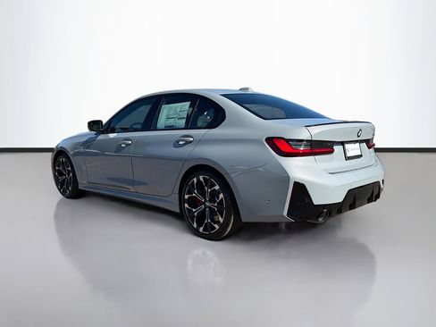 New 2026 BMW 330i Sedan w/ M Sport Package image 5
