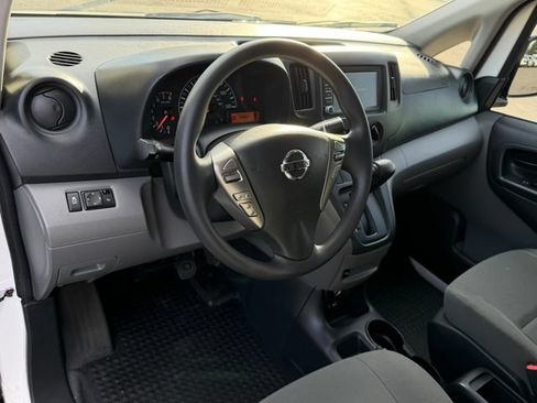 Used 2021 Nissan NV200 SV w/ Back Door Glass Package FWD image 11