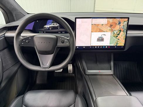 Used 2024 Tesla Model X Plaid AWD/4WD image 26