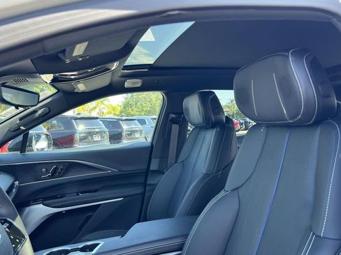 New 2026 Cadillac Lyriq V image 26