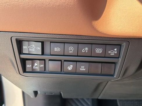 New 2026 Toyota Tundra 1794 Edition AWD/4WD image 21