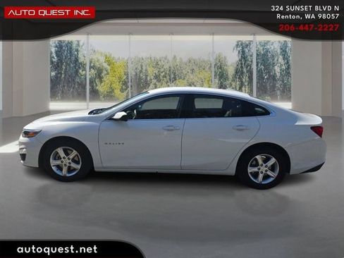 Used 2023 Chevrolet Malibu LT FWD image 8