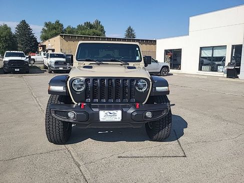 Used 2022 Jeep Wrangler Unlimited Rubicon w/ Xtreme Recon 35" Tire Package AWD/4WD image 3