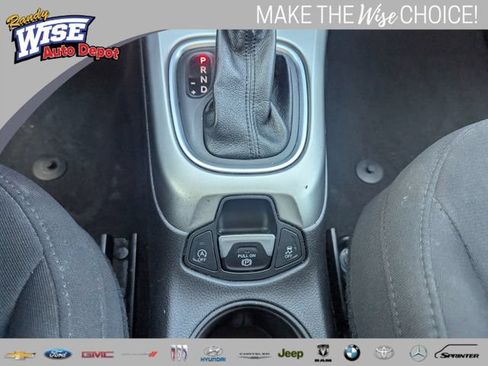 Used 2021 Jeep Compass Sport AWD/4WD image 18