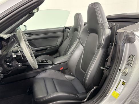 Certified 2023 Porsche 911 Carrera 4 GTS AWD/4WD image 5
