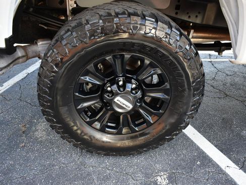 Used 2019 Ford F250 XL w/ STX Appearance Package AWD/4WD image 33