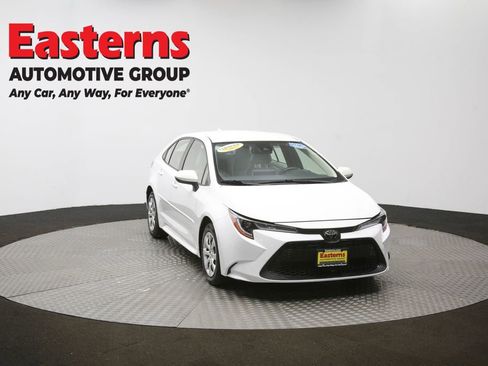 Used 2020 Toyota Corolla LE image 50