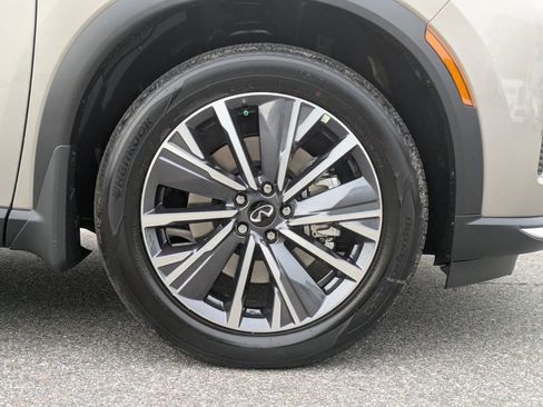 New 2026 INFINITI QX60 Luxe w/ Cargo Package image 11