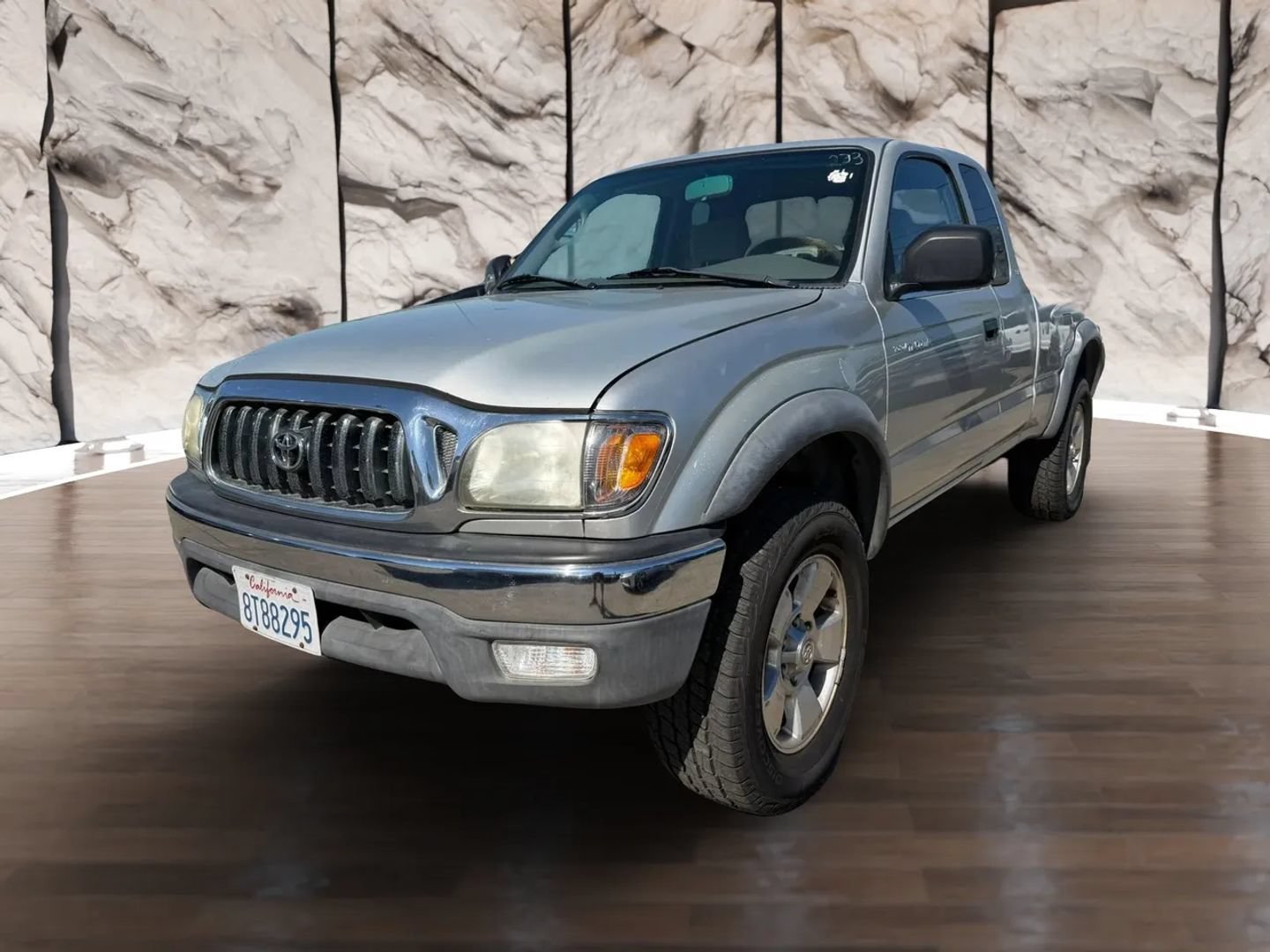 Used 2002 Toyota Tacoma PreRunner RWD image 2
