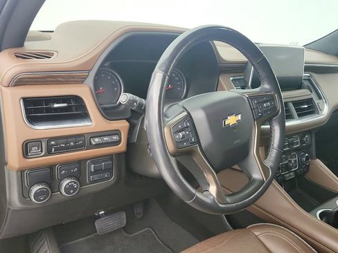 Used 2021 Chevrolet Tahoe High Country RWD image 9