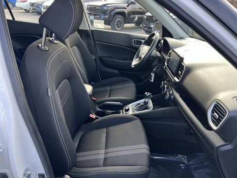 Used 2023 Hyundai Venue SEL w/ Cargo Package image 24